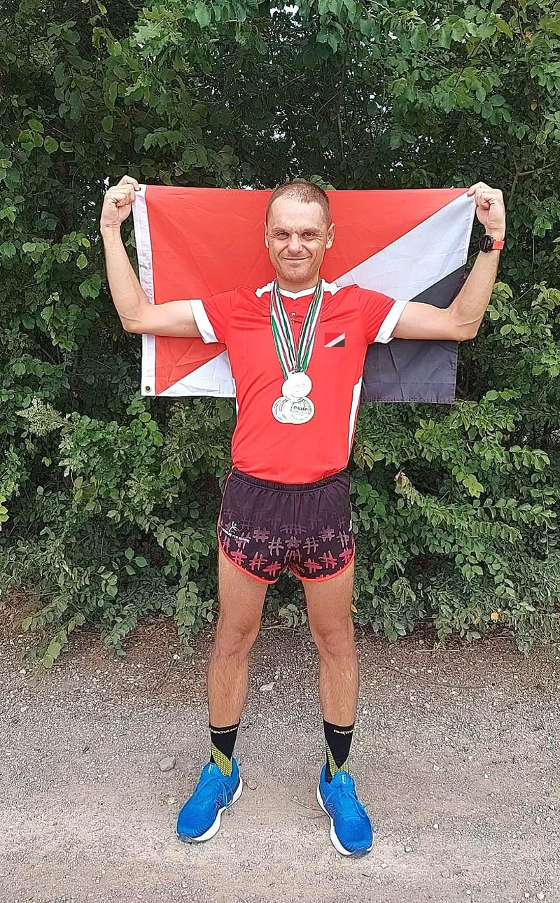 🏃  Baron Alberto Venturelli: Sealand's World Medal-Winning Backward Runner 🏃